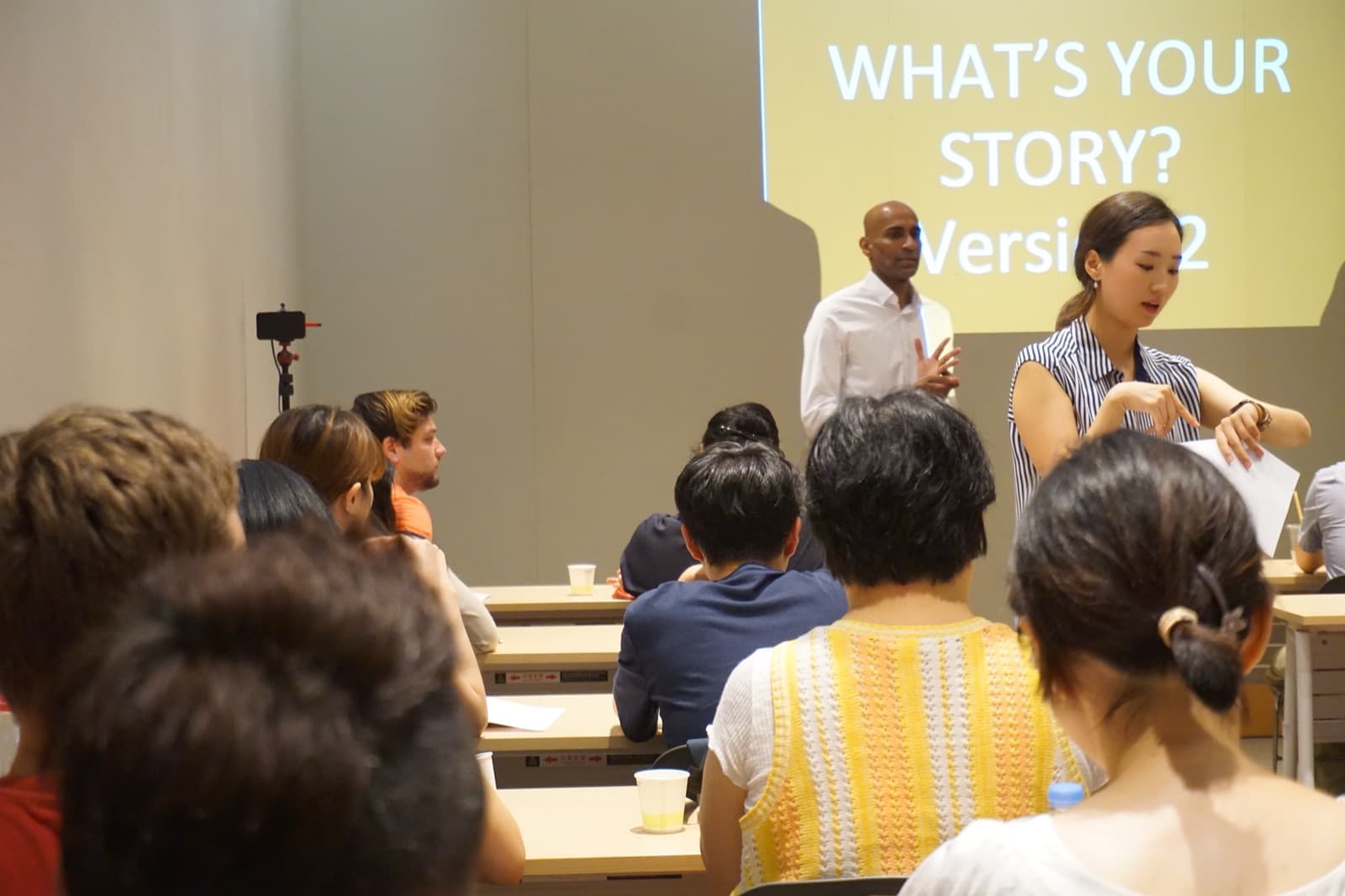 Indhran Seghar leading a session for an audience in Seoul